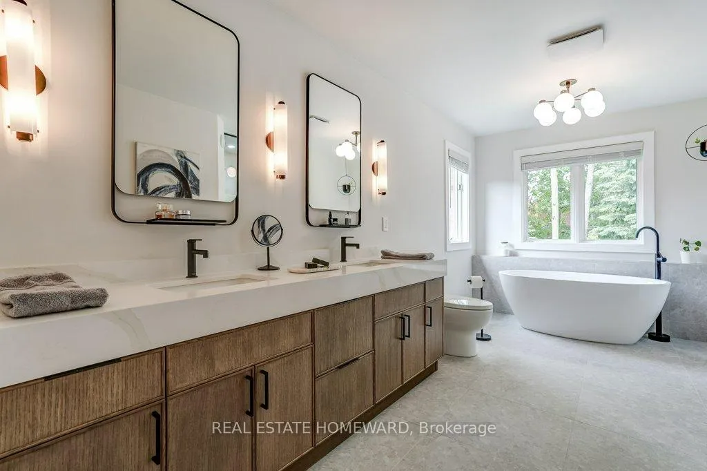 Photo 30 of 98 Woodview Drive, Pickering, Rougemount — HOMEH