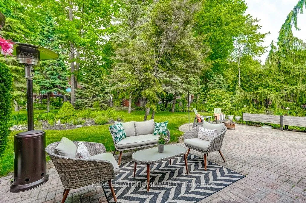 Photo 38 of 98 Woodview Drive, Pickering, Rougemount — HOMEH