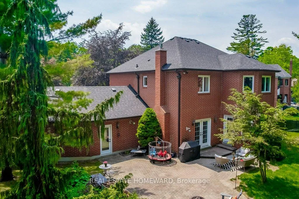Photo 46 of 98 Woodview Drive, Pickering, Rougemount — HOMEH