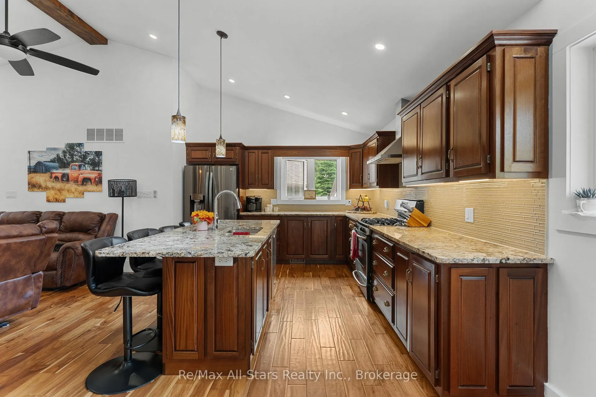 Photo 10 of 728 Galway Road, Trent Lakes — HOMEH