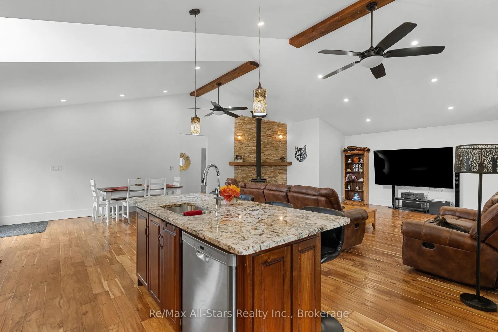 Photo 13 of 728 Galway Road, Trent Lakes — HOMEH