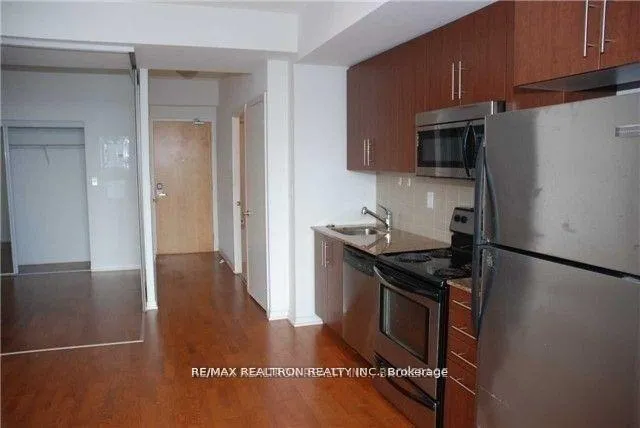 Photo 5 of Unit 3904, 65 Bremner Boulevard, Toronto, Waterfront Communities — HOMEH