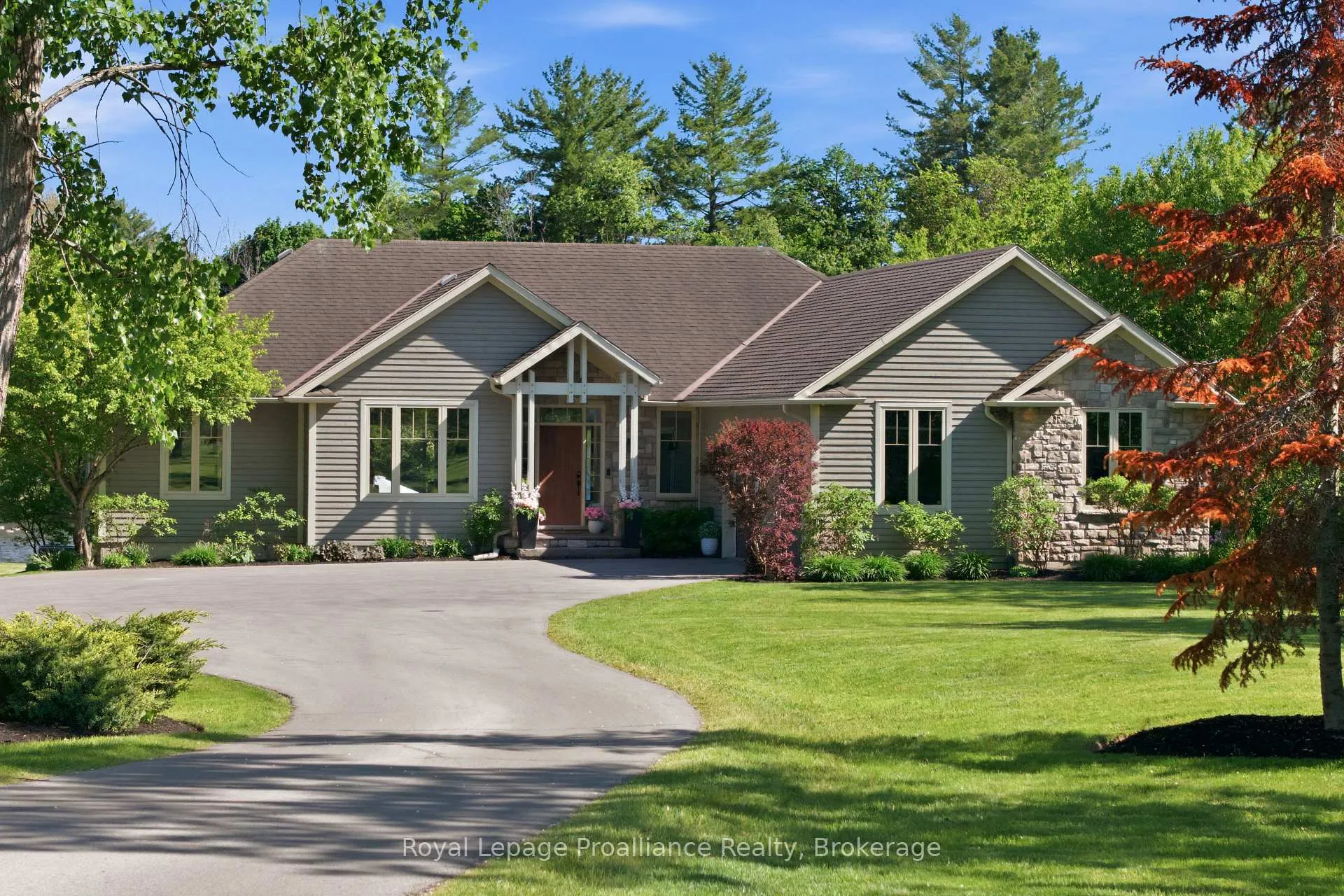 Photo 2 of 1270 Old Hwy 2, Quinte West, Sidney Ward — HOMEH