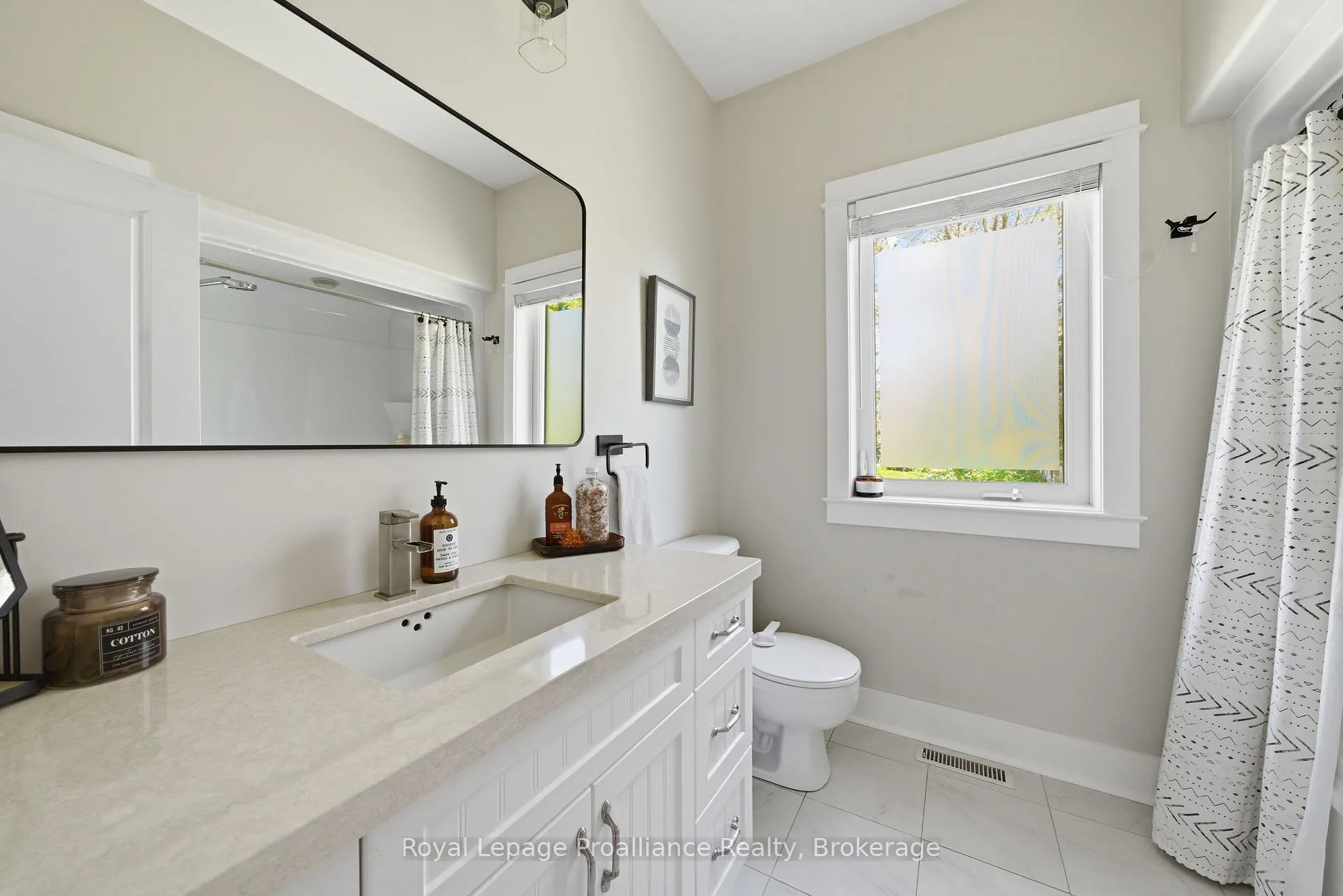 Photo 22 of 1270 Old Hwy 2, Quinte West, Sidney Ward — HOMEH