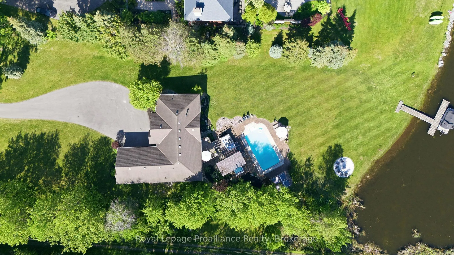 Photo 38 of 1270 Old Hwy 2, Quinte West, Sidney Ward — HOMEH