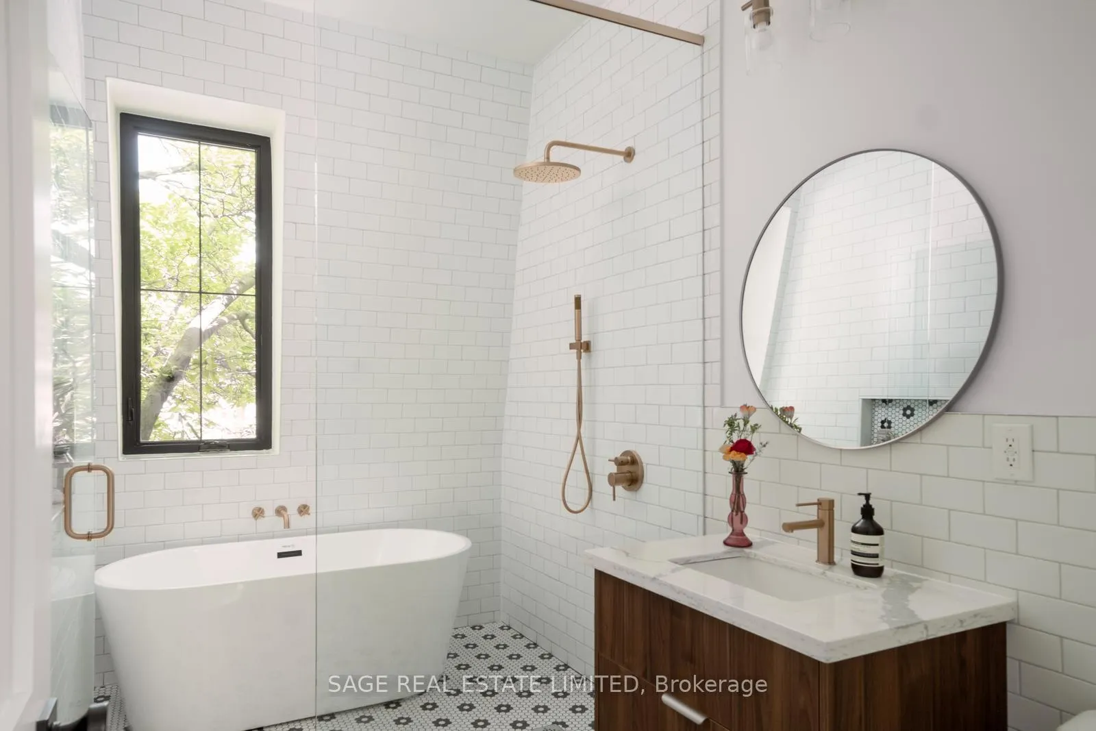 Photo 26 of 12 Boulton Avenue, Toronto, South Riverdale — HOMEH