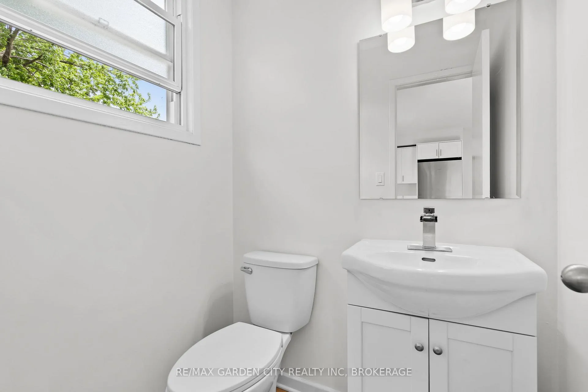 Photo 8 of 94 Tupper Drive, Thorold, Confederation Heights — HOMEH