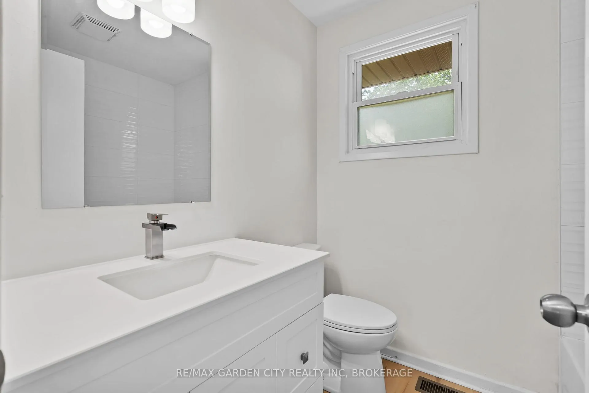 Photo 9 of 94 Tupper Drive, Thorold, Confederation Heights — HOMEH
