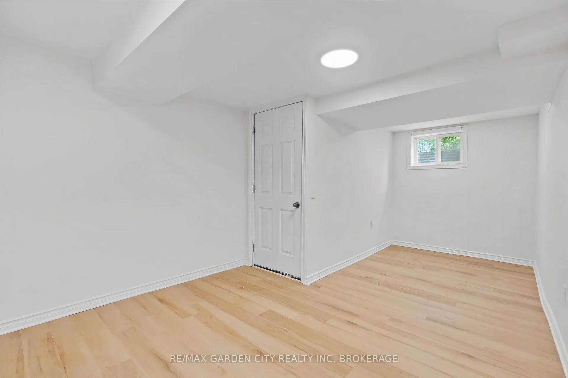 Photo 15 of 94 Tupper Drive, Thorold, Confederation Heights — HOMEH