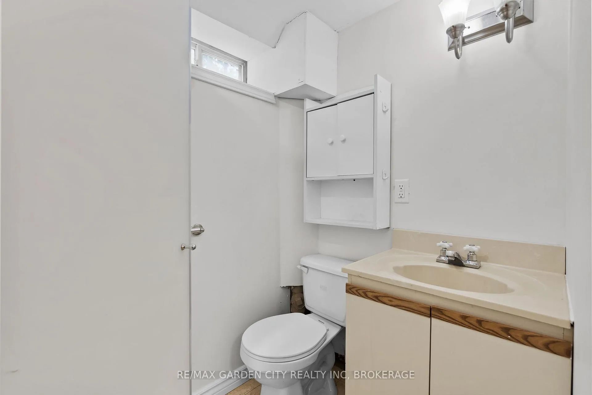 Photo 19 of 94 Tupper Drive, Thorold, Confederation Heights — HOMEH