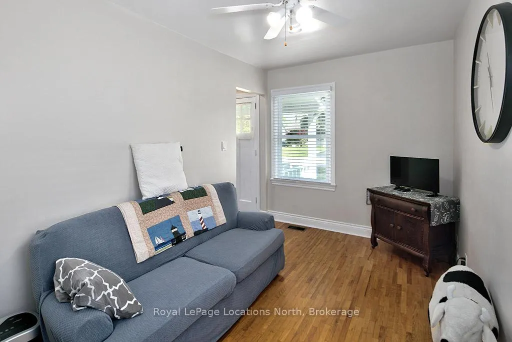 Photo 7 of 114 Eighth Street, Collingwood — HOMEH