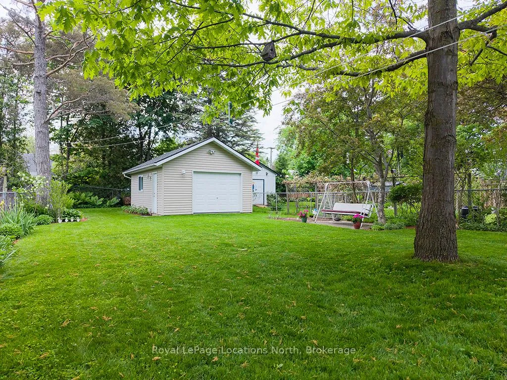 Photo 29 of 114 Eighth Street, Collingwood — HOMEH