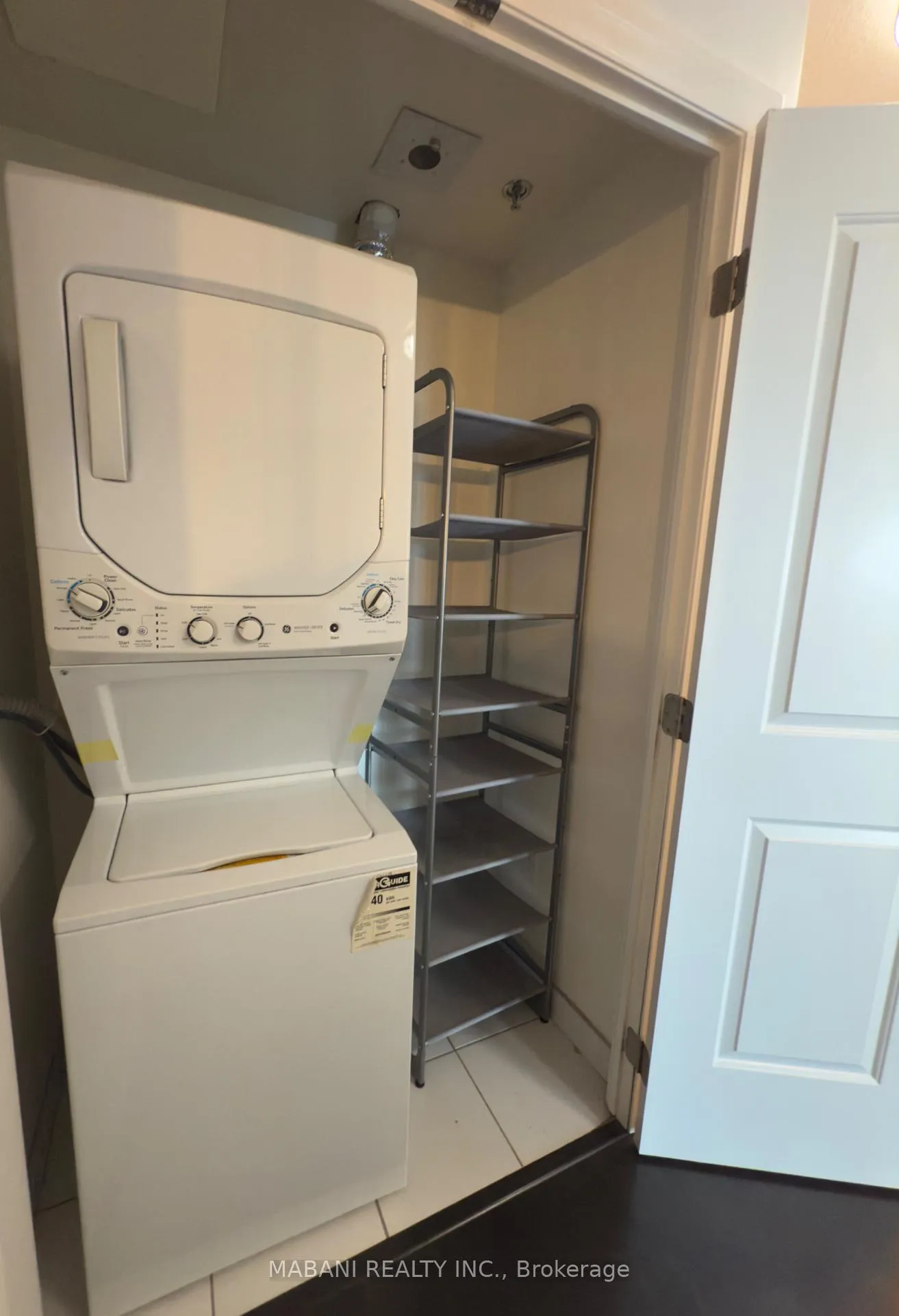 Photo 10 of Unit 405, 560 North Service Road, Grimsby, Grimsby Beach — HOMEH