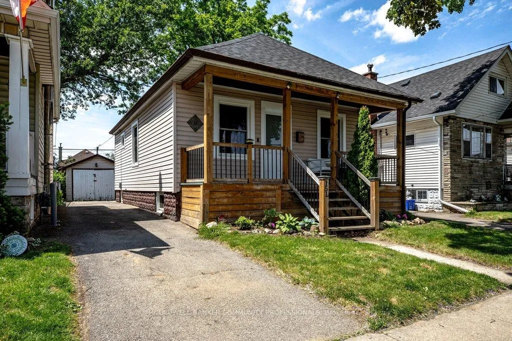 Photo 2 of 151 Tragina Avenue N, Hamilton, Homeside — HOMEH