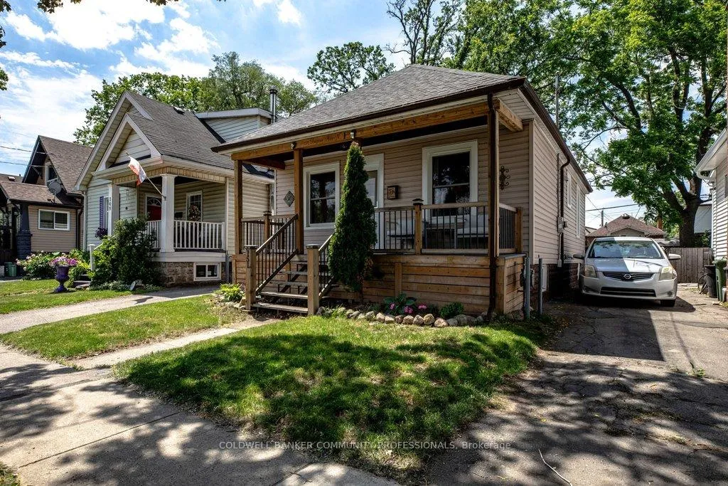 Photo 3 of 151 Tragina Avenue N, Hamilton, Homeside — HOMEH