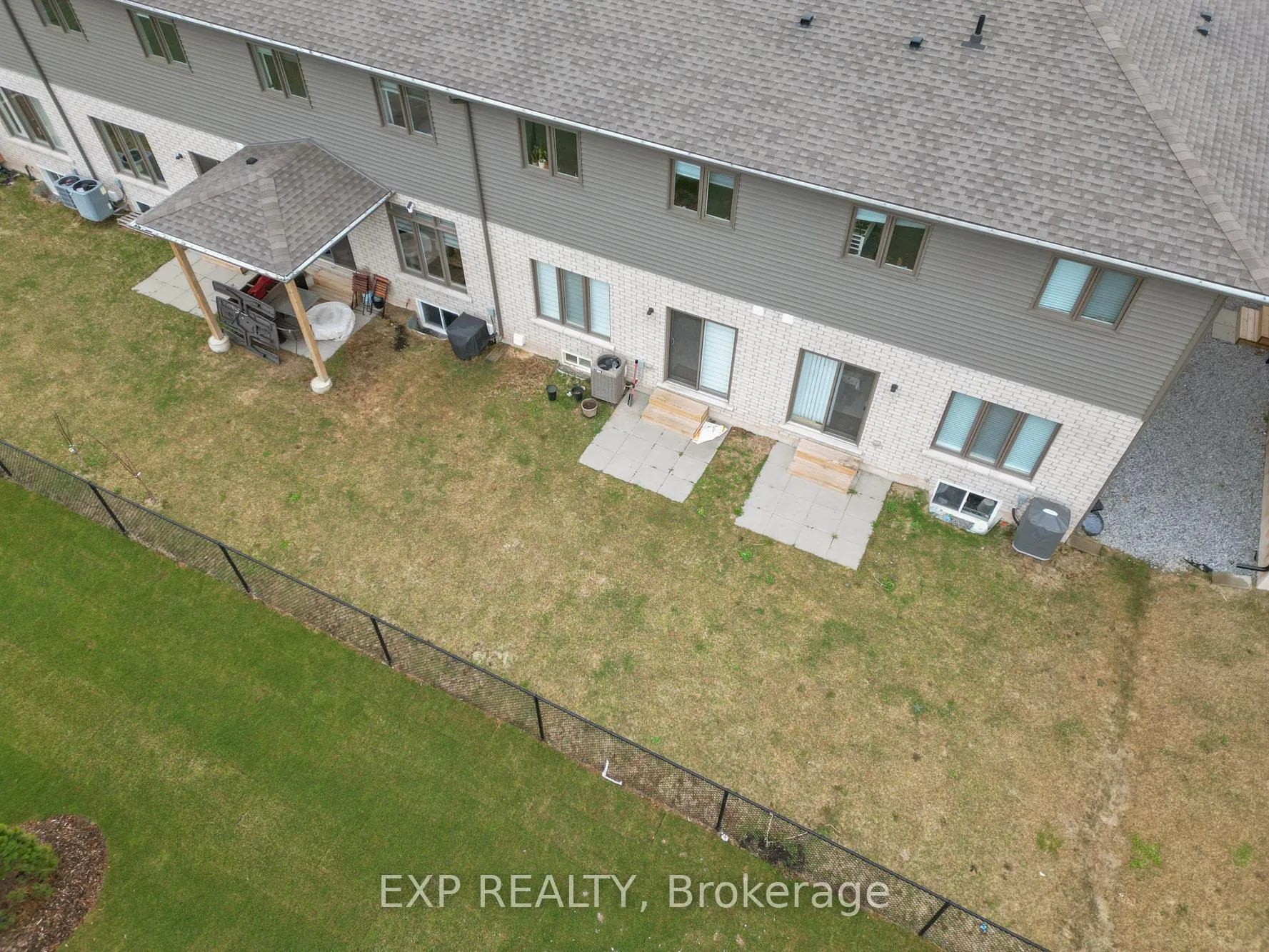 Photo 29 of 7372 Marvel Drive, Niagara Falls, Brown — HOMEH
