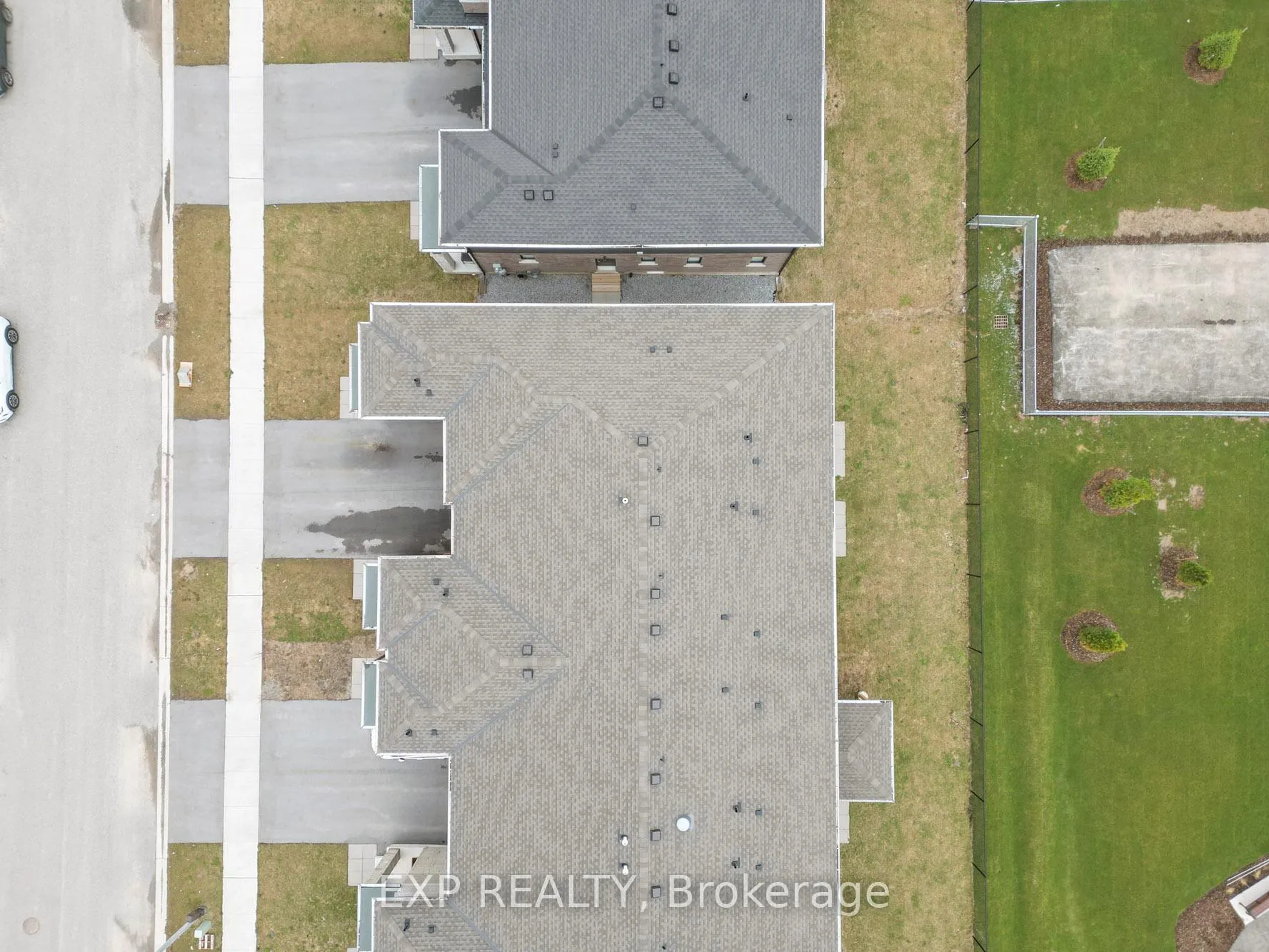 Photo 30 of 7372 Marvel Drive, Niagara Falls, Brown — HOMEH