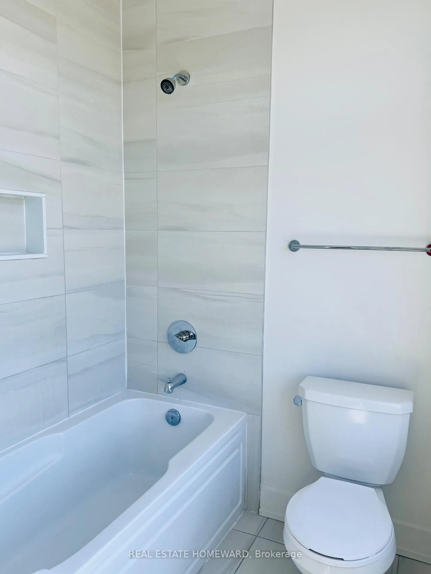 Photo 20 of 960 Lockie Drive, Oshawa, Kedron — HOMEH