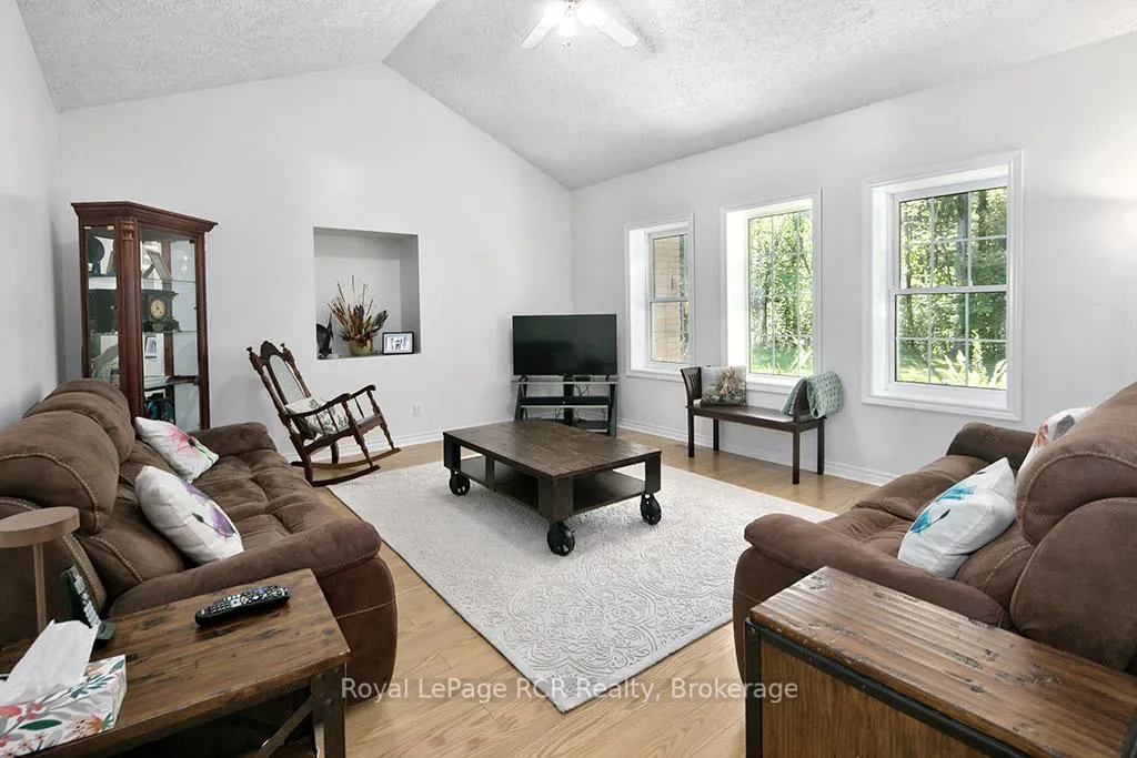 Photo 12 of 262822 Varney Road, West Grey — HOMEH