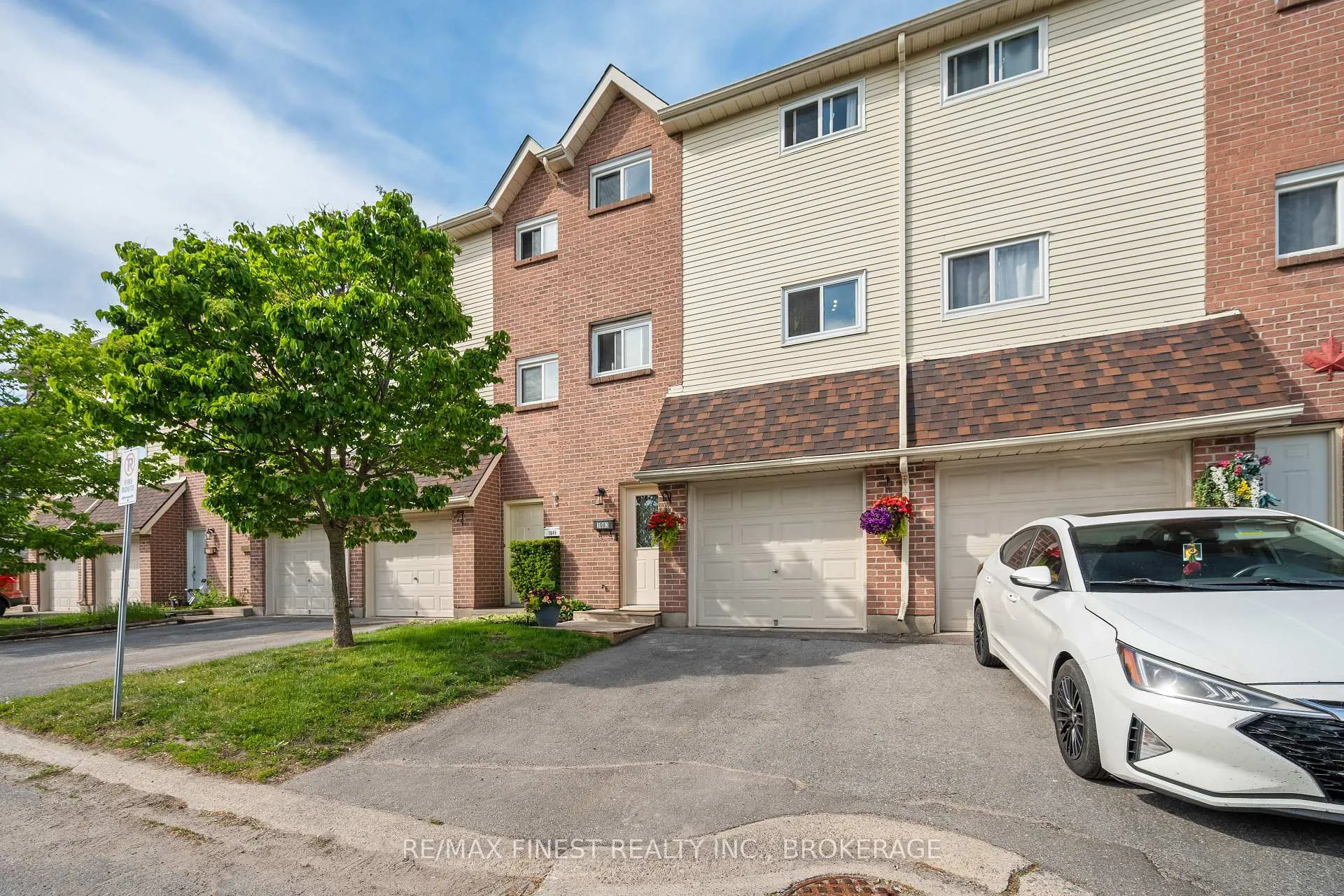 Photo 1 of 1083 Craig Lane, Kingston, South of Taylor-Kidd Blvd — HOMEH