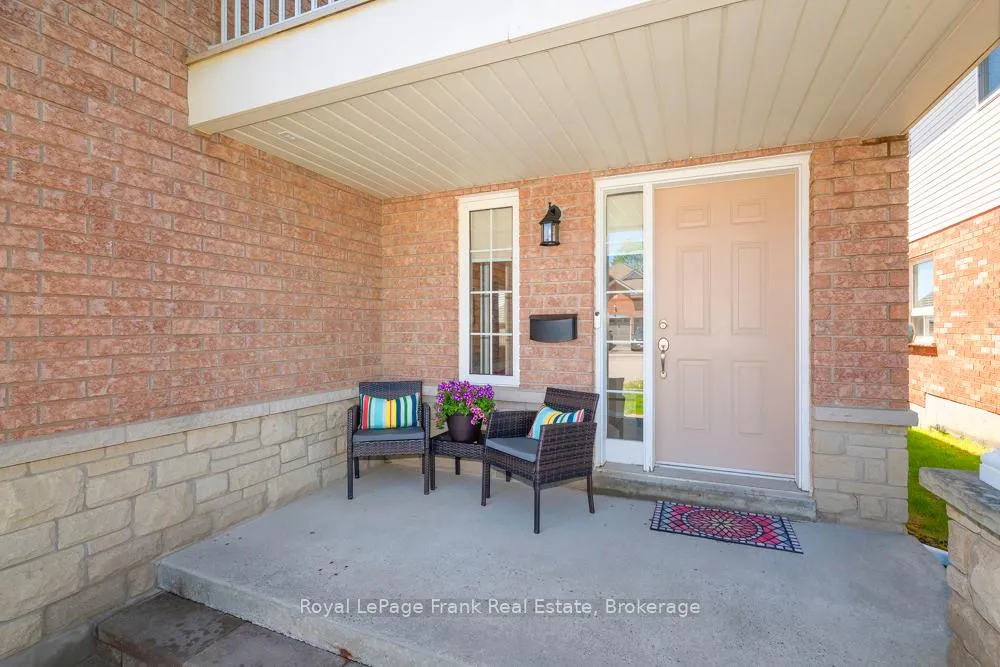 Photo 1 of 720 Ormond Drive, Oshawa, Samac — HOMEH