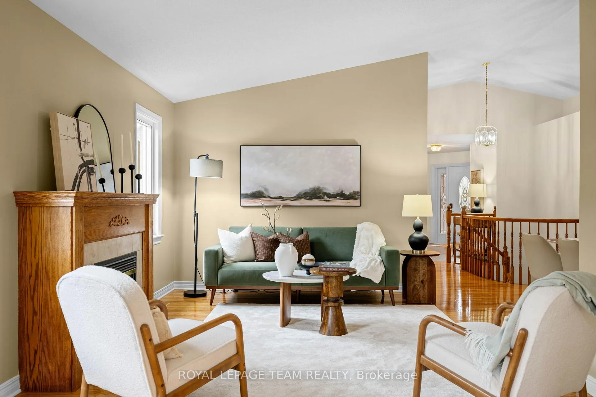 Photo 10 of 47 Stowgrass Crescent, Ottawa, Stittsville (Central) — HOMEH
