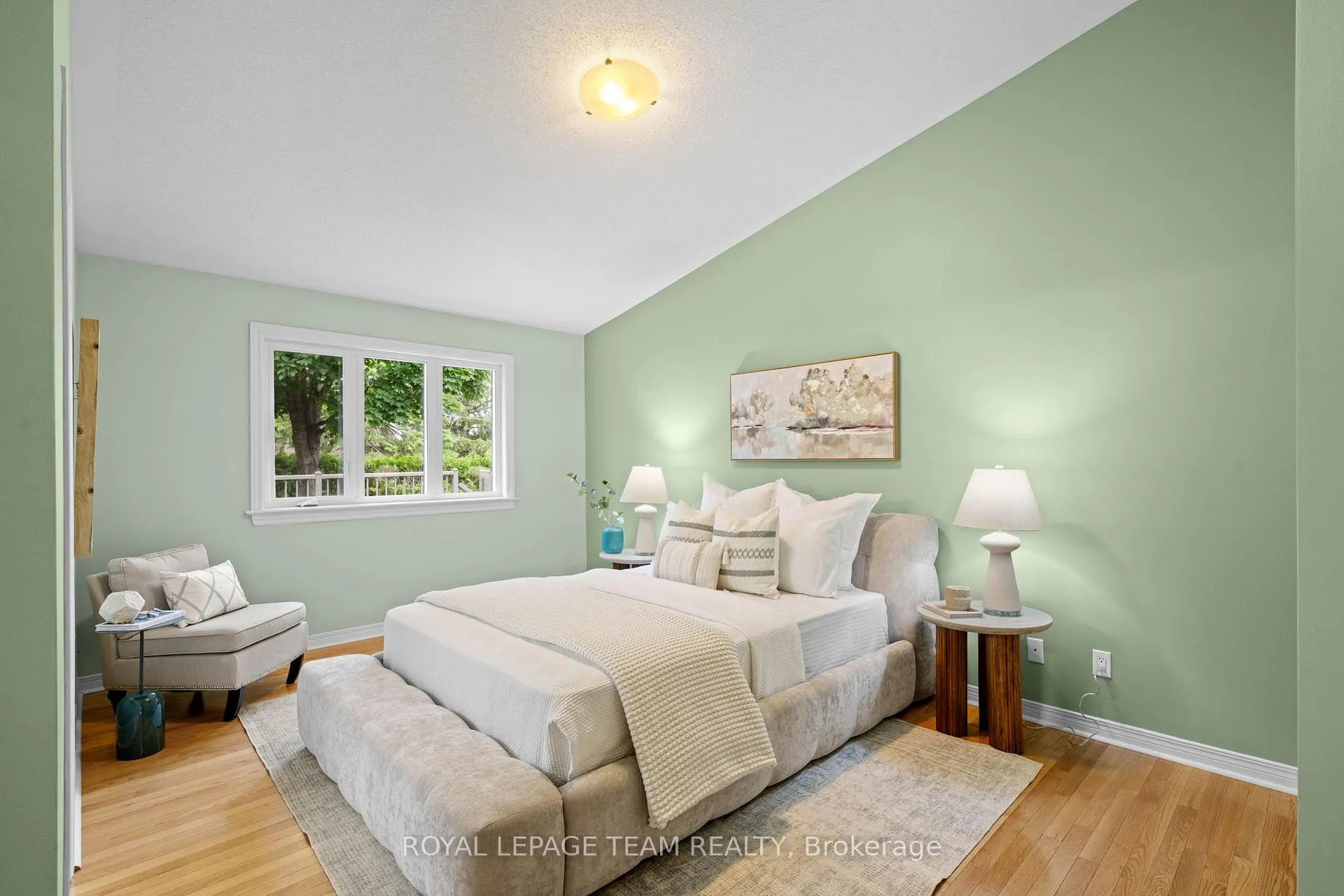 Photo 14 of 47 Stowgrass Crescent, Ottawa, Stittsville (Central) — HOMEH