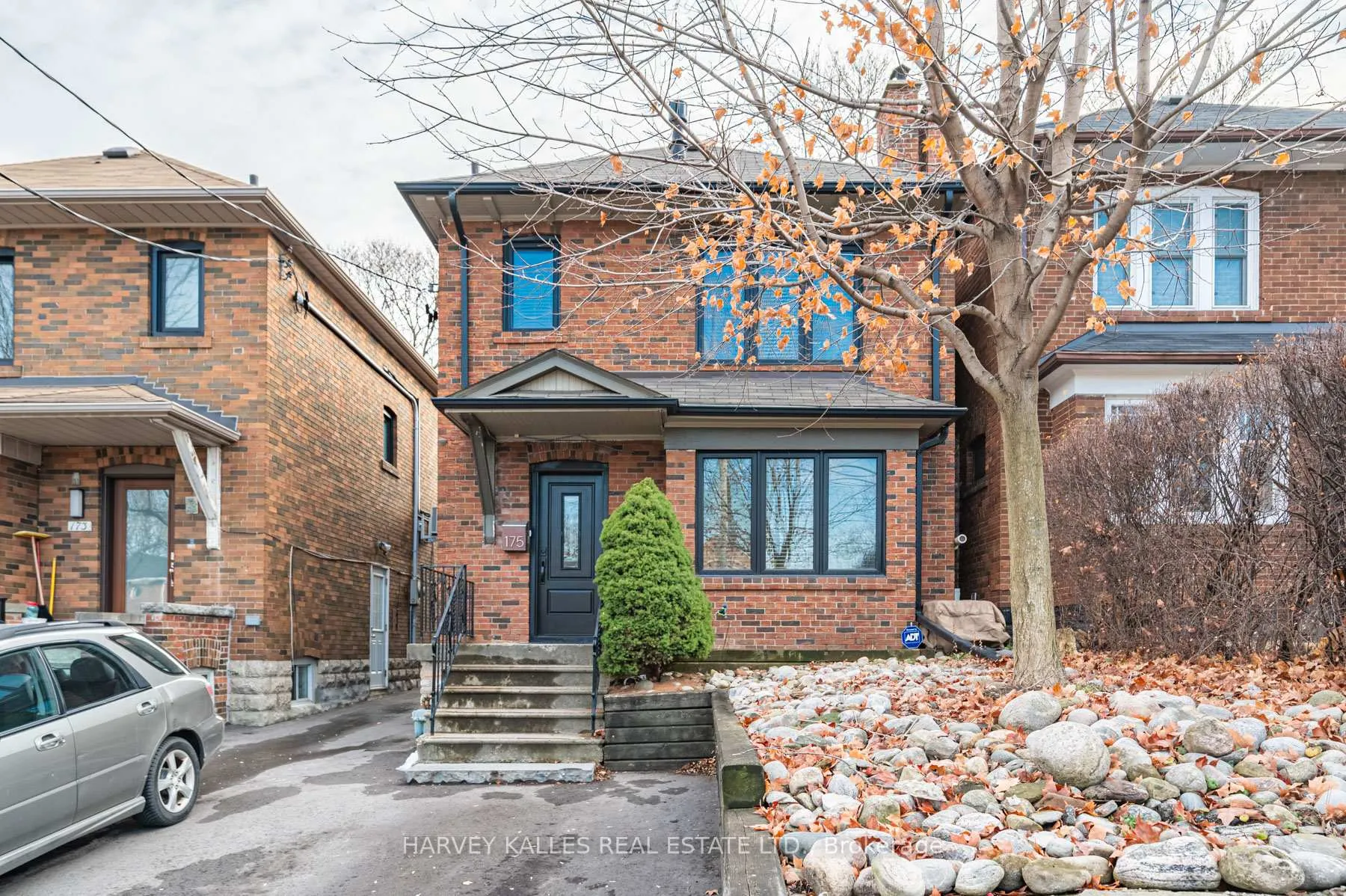 Photo 1 of 175 Lawrence Avenue W, Toronto, Lawrence Park South — HOMEH