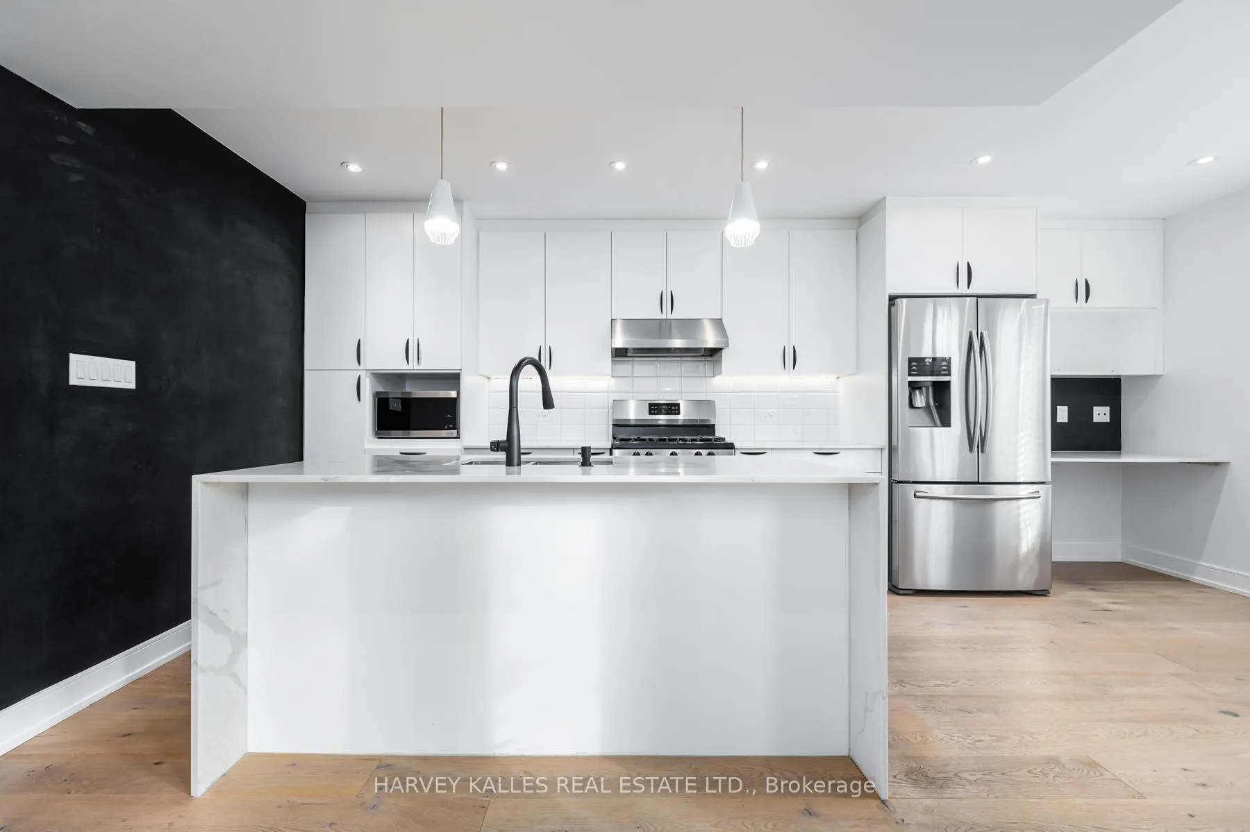 Photo 10 of 175 Lawrence Avenue W, Toronto, Lawrence Park South — HOMEH