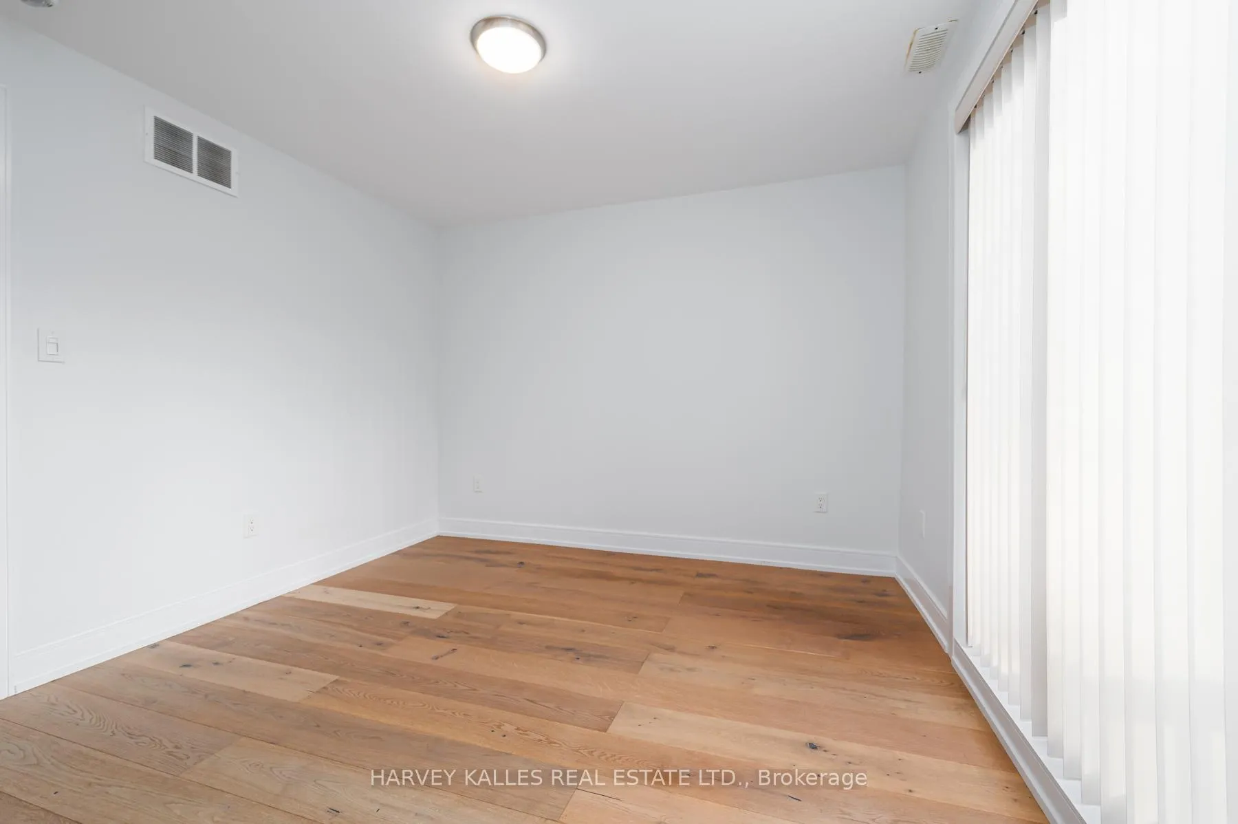 Photo 18 of 175 Lawrence Avenue W, Toronto, Lawrence Park South — HOMEH