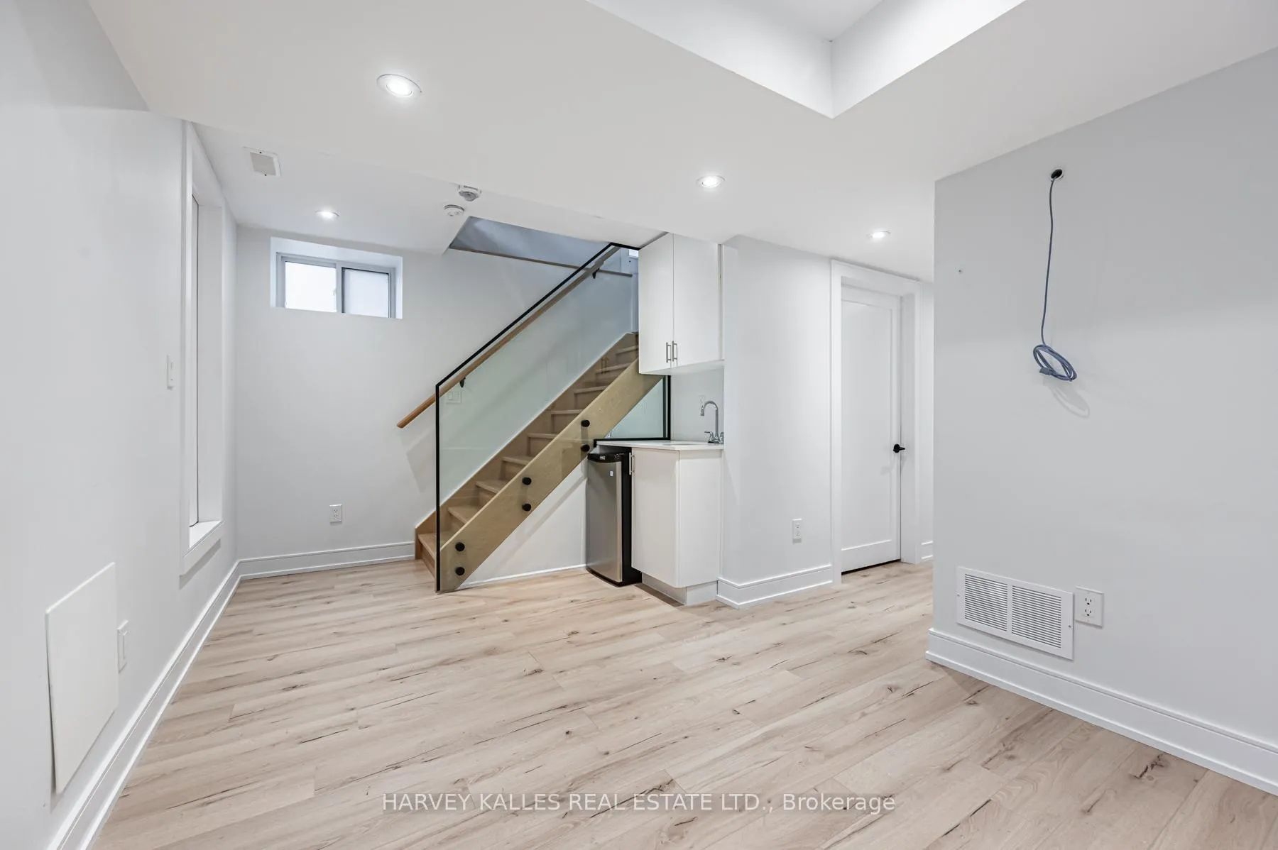 Photo 27 of 175 Lawrence Avenue W, Toronto, Lawrence Park South — HOMEH
