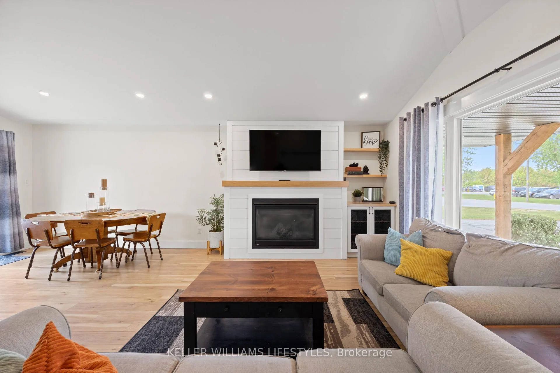 Photo 7 of 167 Mcleod Street, North Middlesex, Parkhill — HOMEH