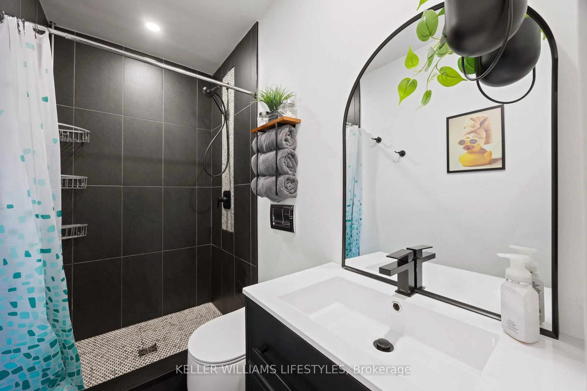 Photo 22 of 167 Mcleod Street, North Middlesex, Parkhill — HOMEH