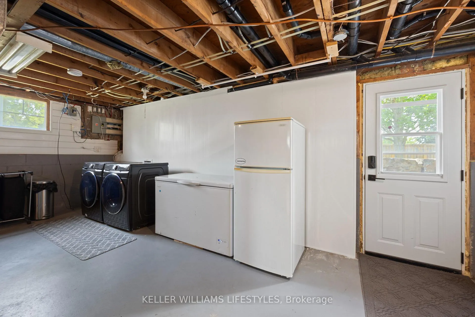 Photo 30 of 167 Mcleod Street, North Middlesex, Parkhill — HOMEH