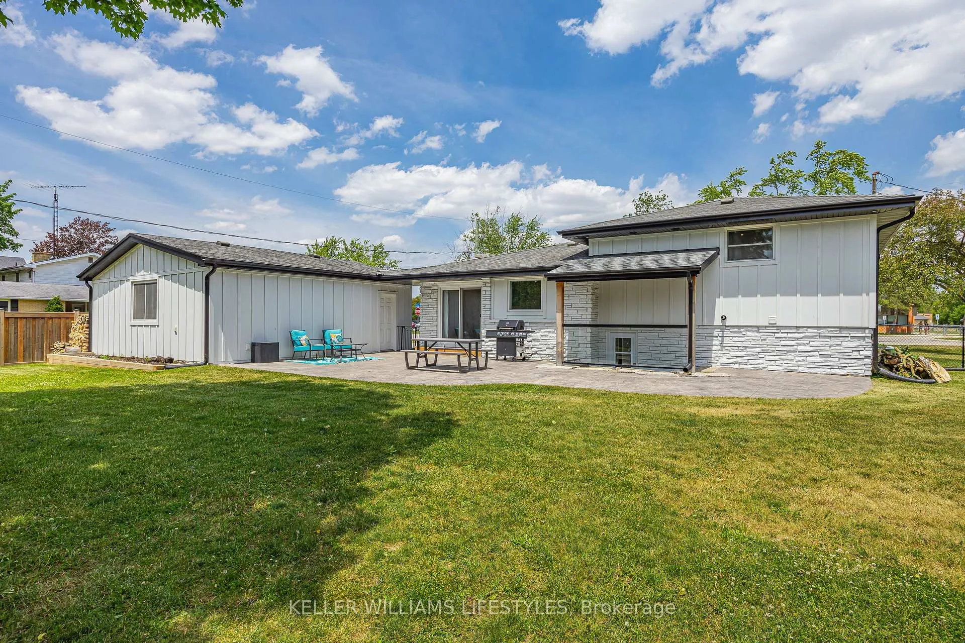 Photo 34 of 167 Mcleod Street, North Middlesex, Parkhill — HOMEH