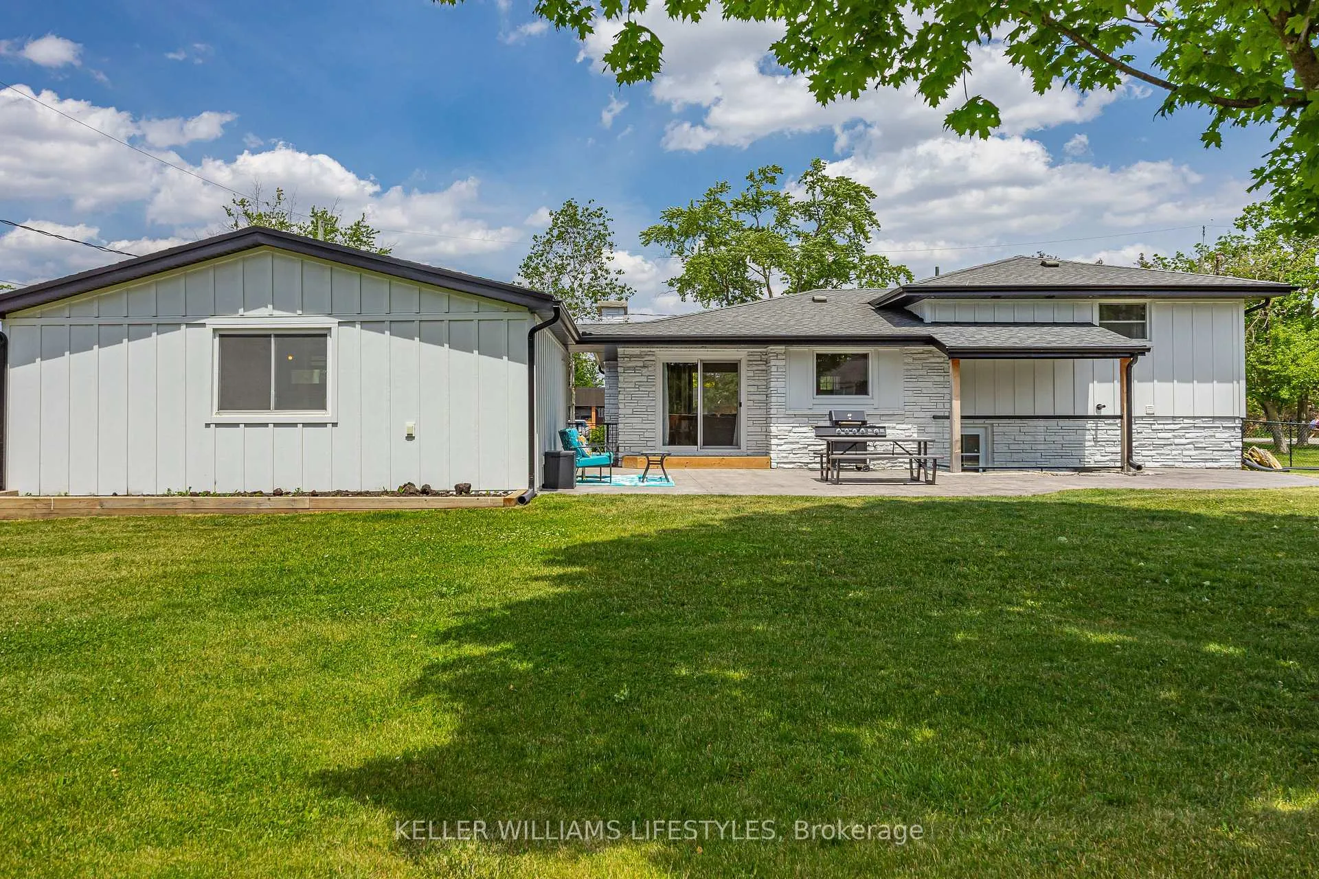 Photo 36 of 167 Mcleod Street, North Middlesex, Parkhill — HOMEH