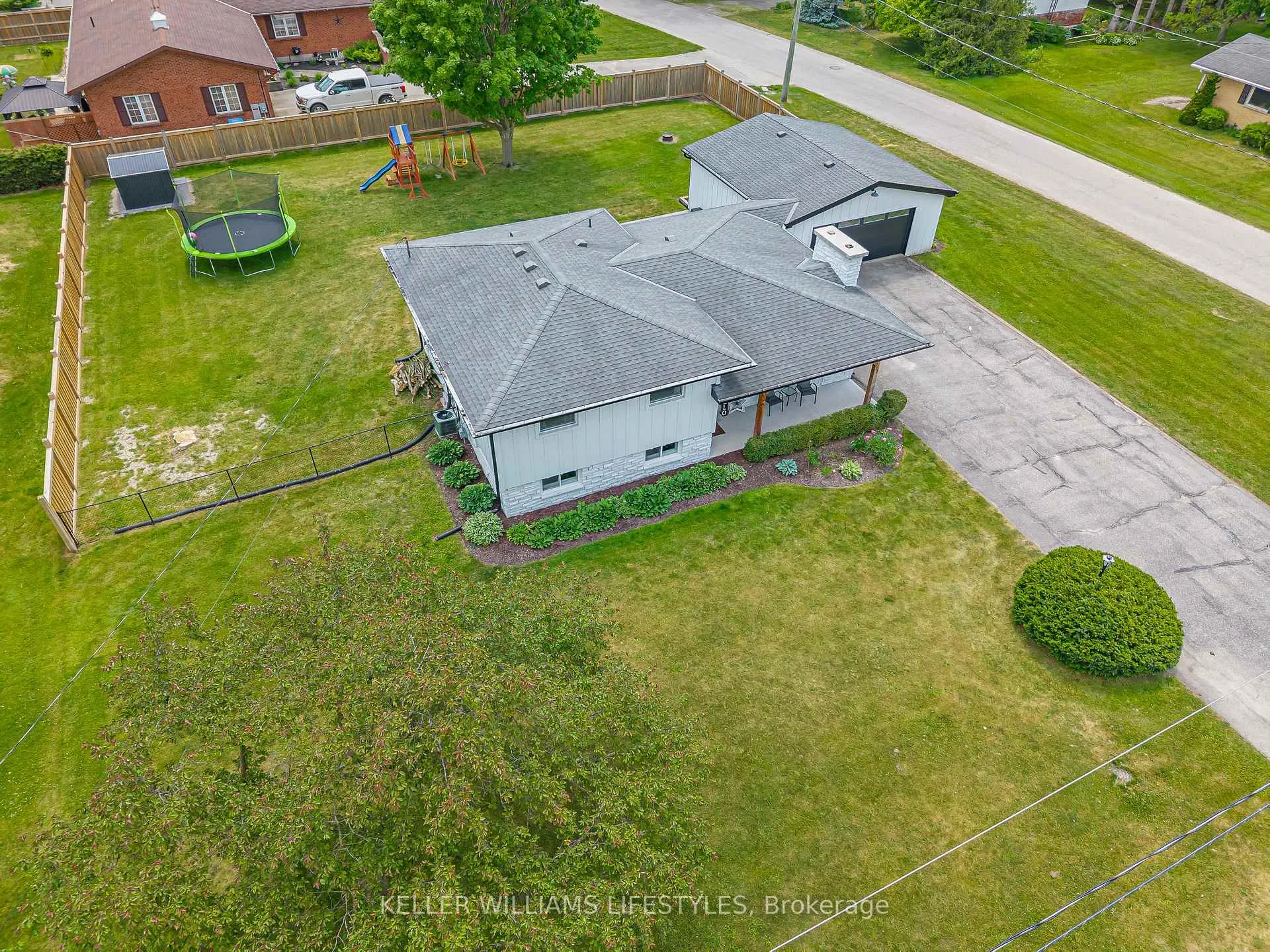 Photo 39 of 167 Mcleod Street, North Middlesex, Parkhill — HOMEH