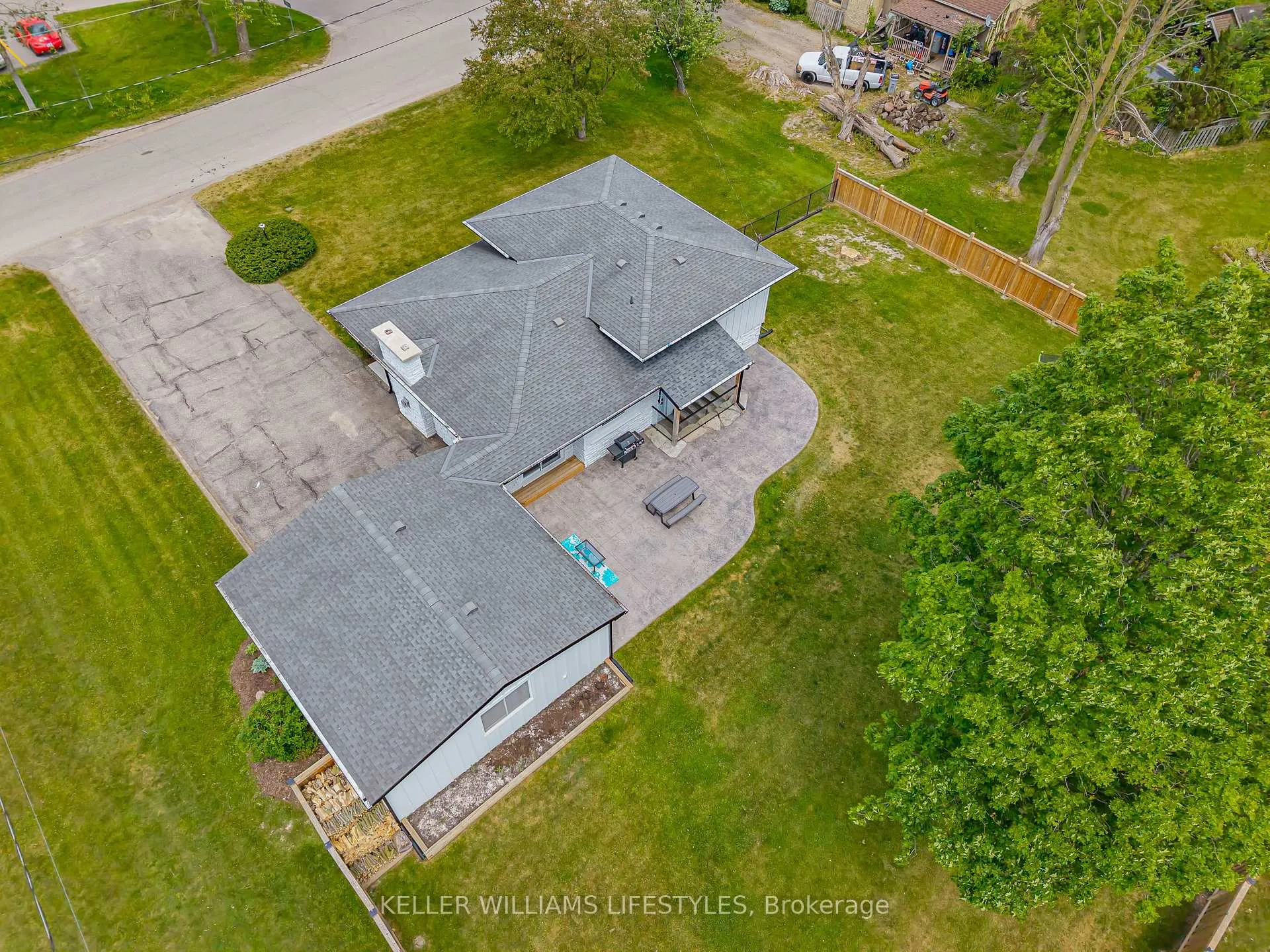 Photo 42 of 167 Mcleod Street, North Middlesex, Parkhill — HOMEH