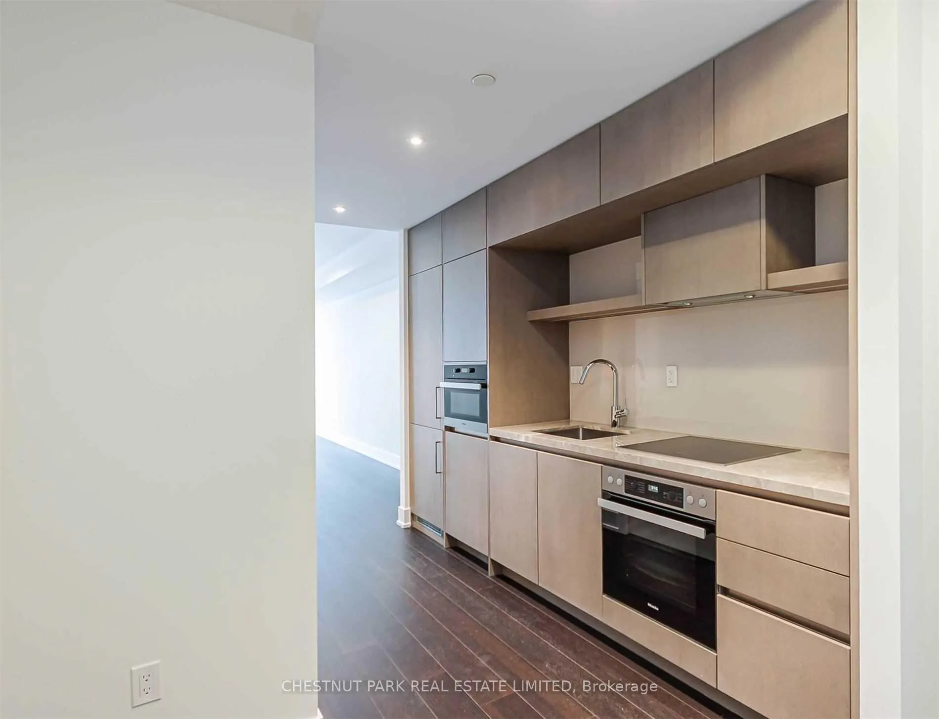 Photo 6 of Unit 405, 6 Jackes Avenue, Toronto, Rosedale-Moore Park — HOMEH