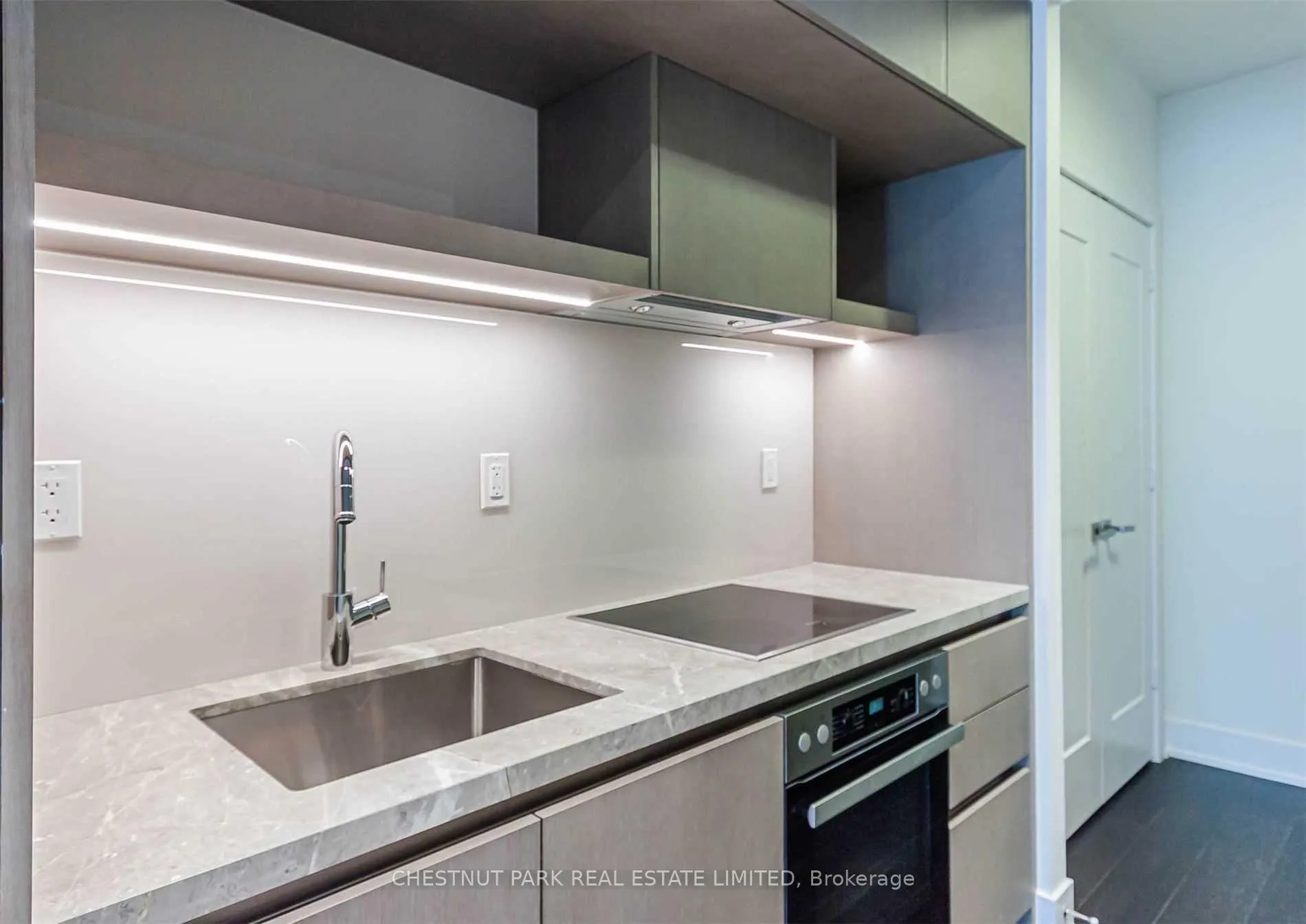 Photo 30 of Unit 405, 6 Jackes Avenue, Toronto, Rosedale-Moore Park — HOMEH