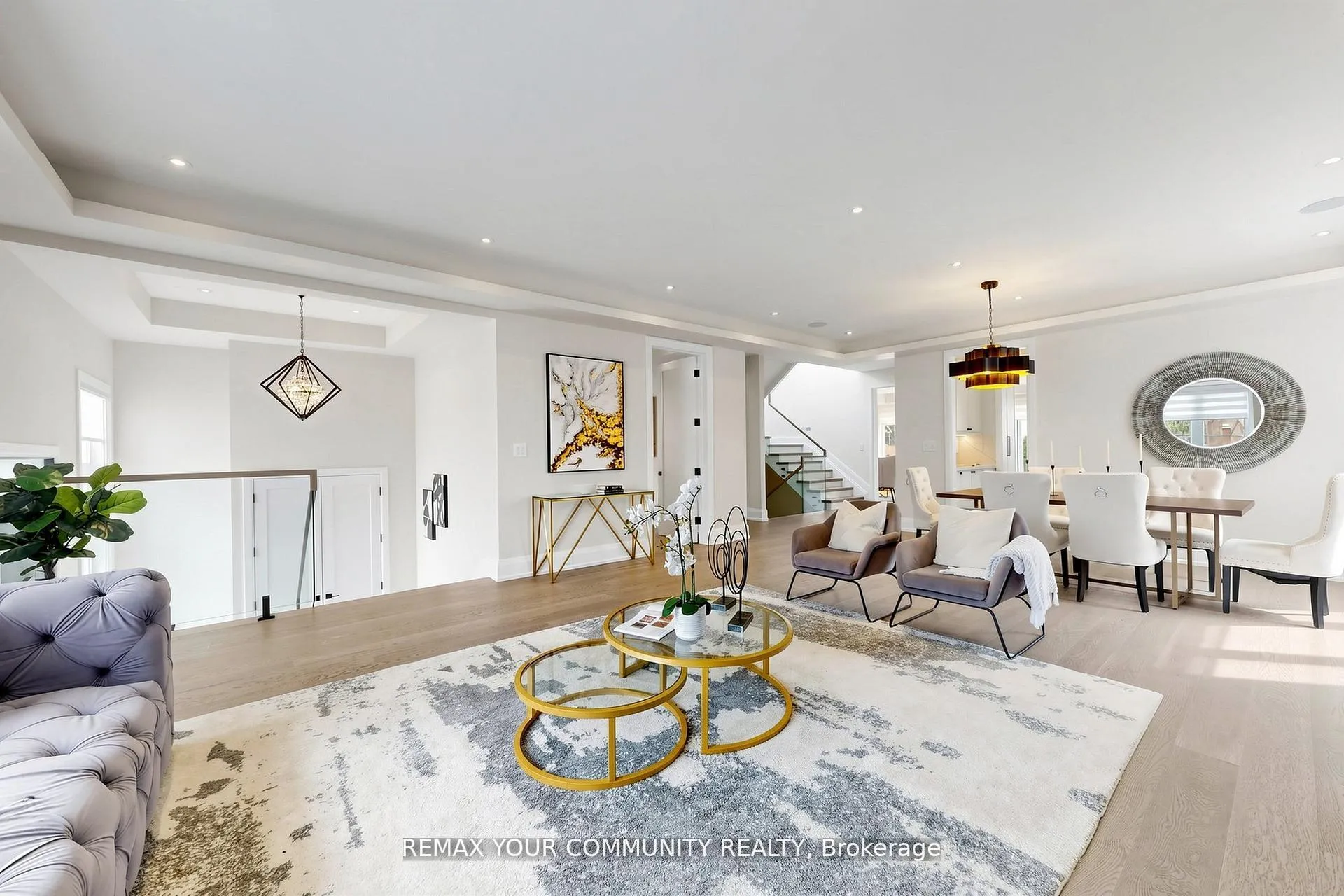 Photo 4 of 97 Ranee Avenue, Toronto, Englemount-Lawrence — HOMEH
