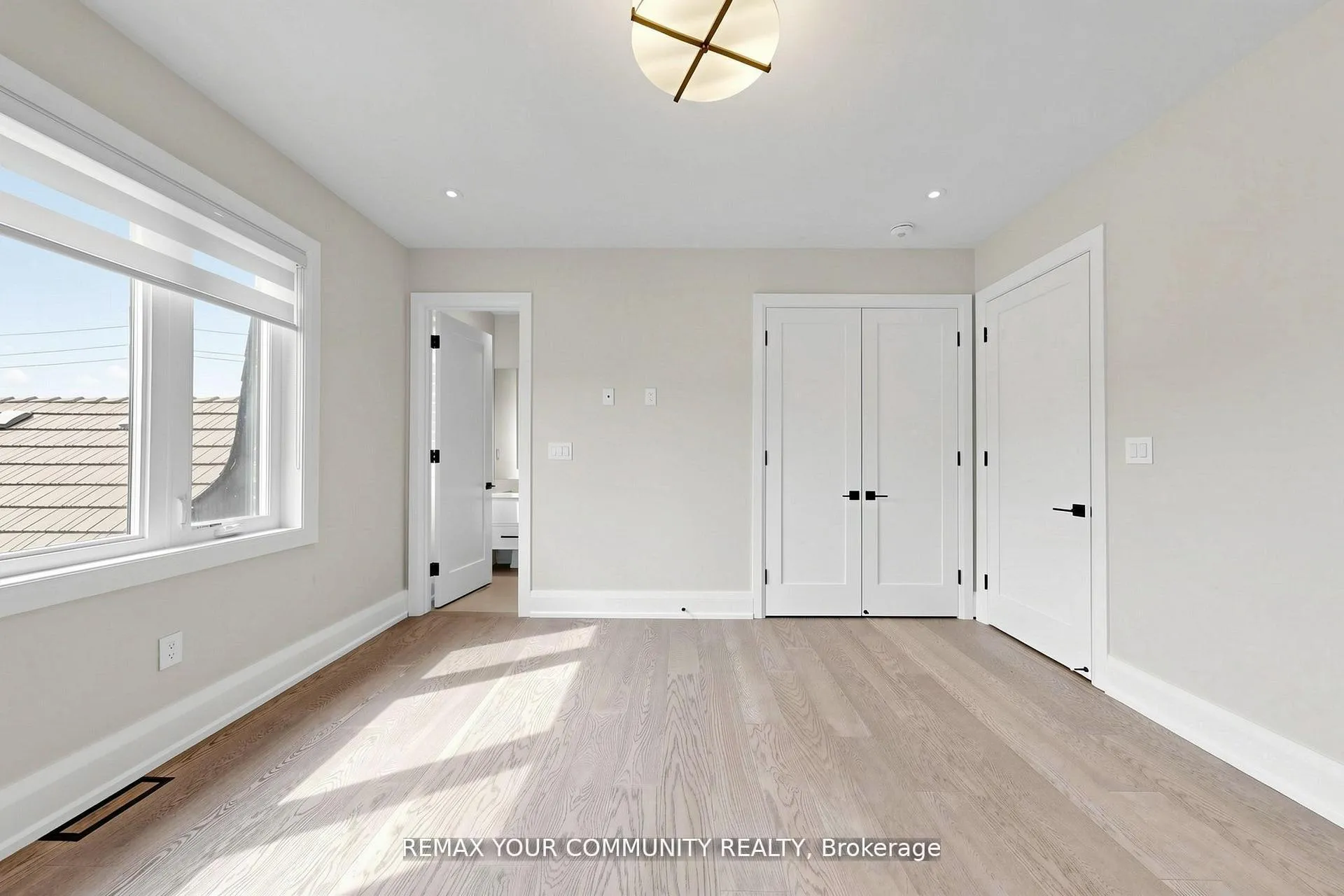 Photo 29 of 97 Ranee Avenue, Toronto, Englemount-Lawrence — HOMEH