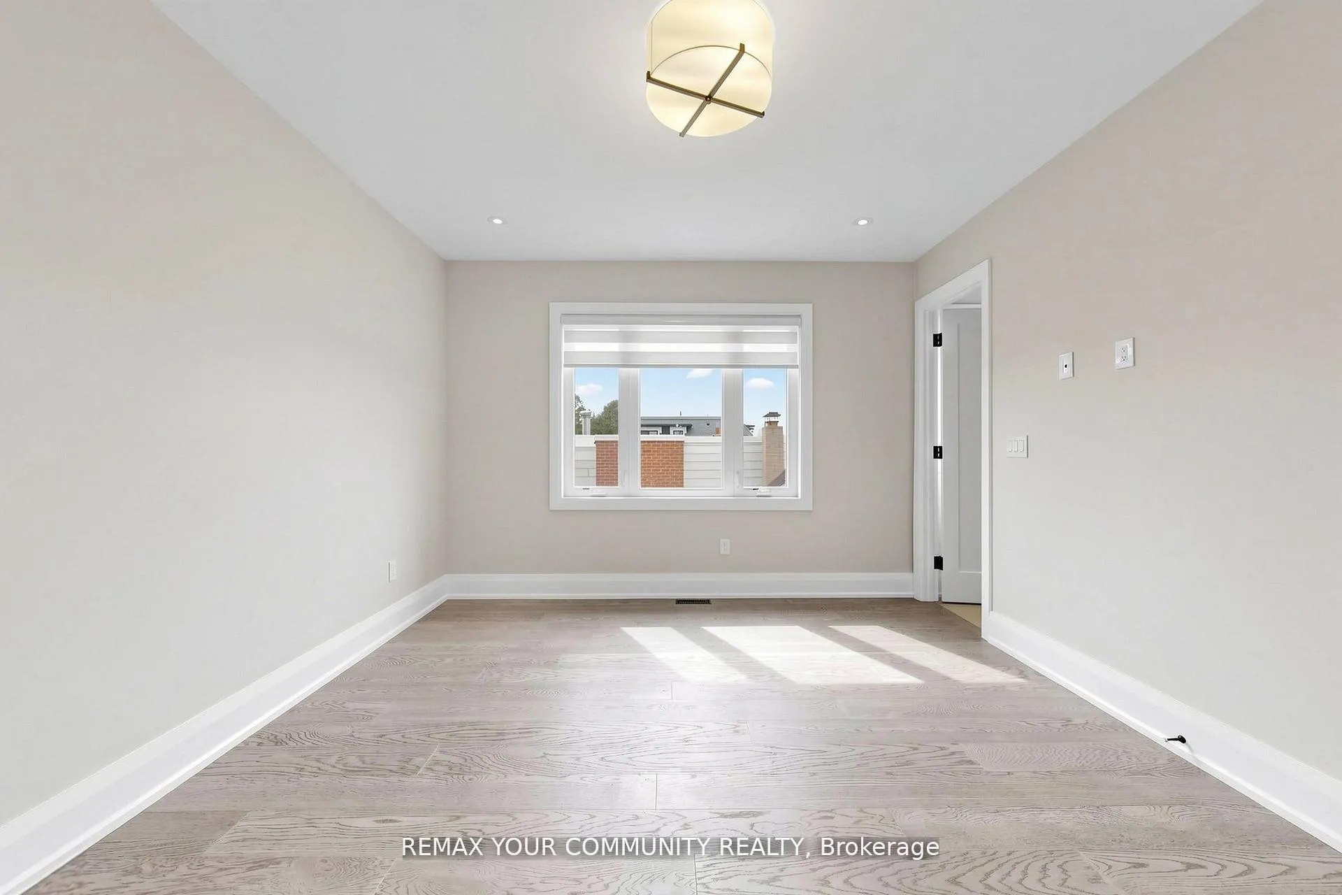 Photo 30 of 97 Ranee Avenue, Toronto, Englemount-Lawrence — HOMEH