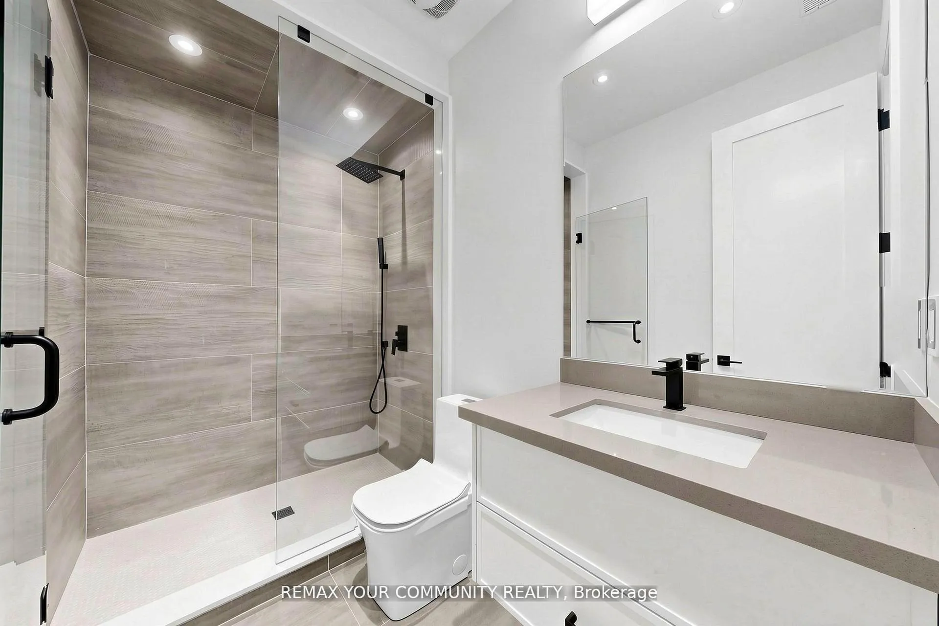 Photo 45 of 97 Ranee Avenue, Toronto, Englemount-Lawrence — HOMEH