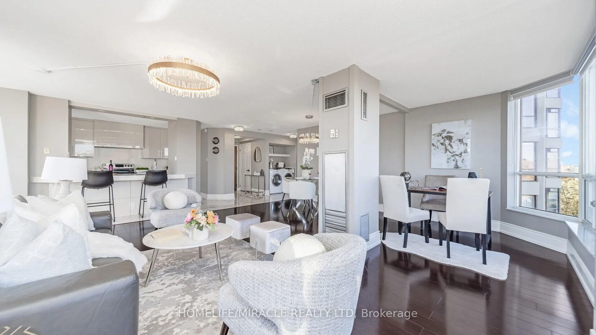Photo 8 of Unit 510, 22 Hanover Road, Brampton, Queen Street Corridor — HOMEH