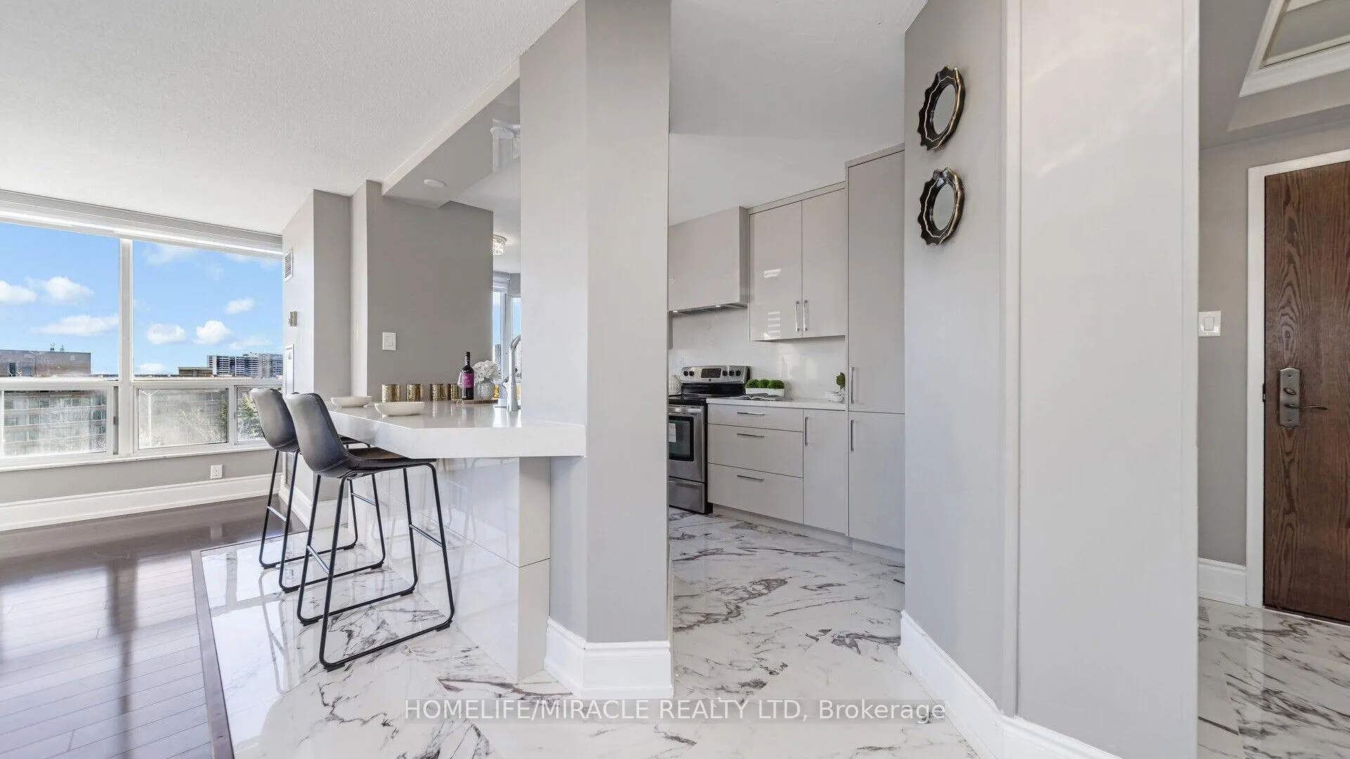 Photo 11 of Unit 510, 22 Hanover Road, Brampton, Queen Street Corridor — HOMEH