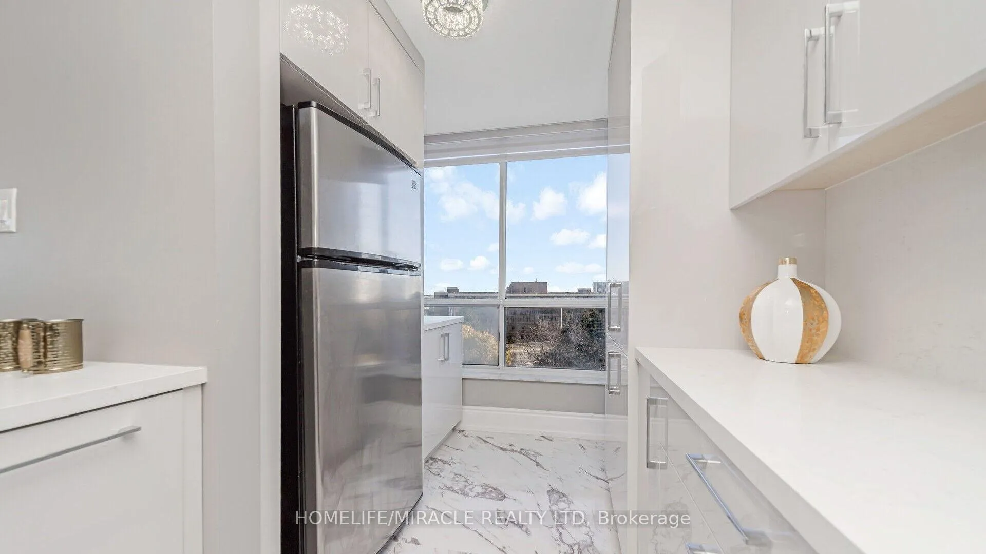 Photo 13 of Unit 510, 22 Hanover Road, Brampton, Queen Street Corridor — HOMEH
