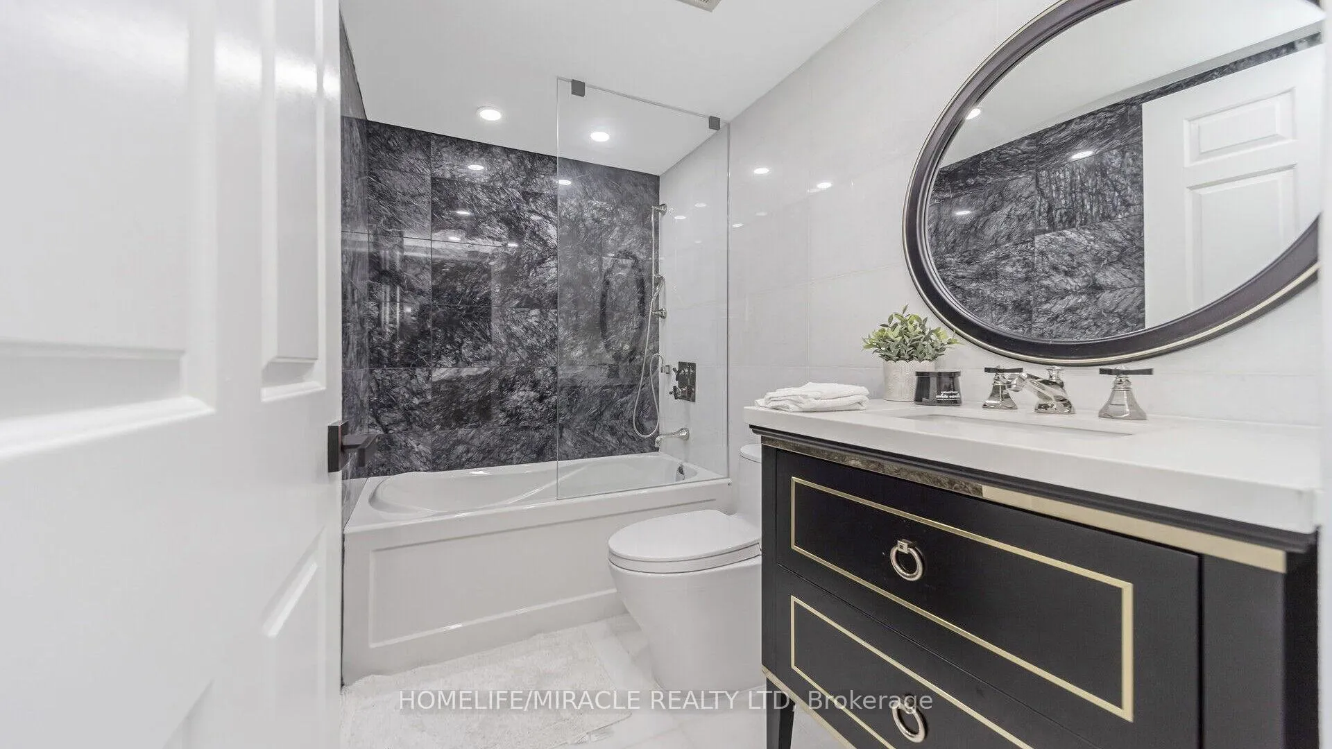 Photo 20 of Unit 510, 22 Hanover Road, Brampton, Queen Street Corridor — HOMEH