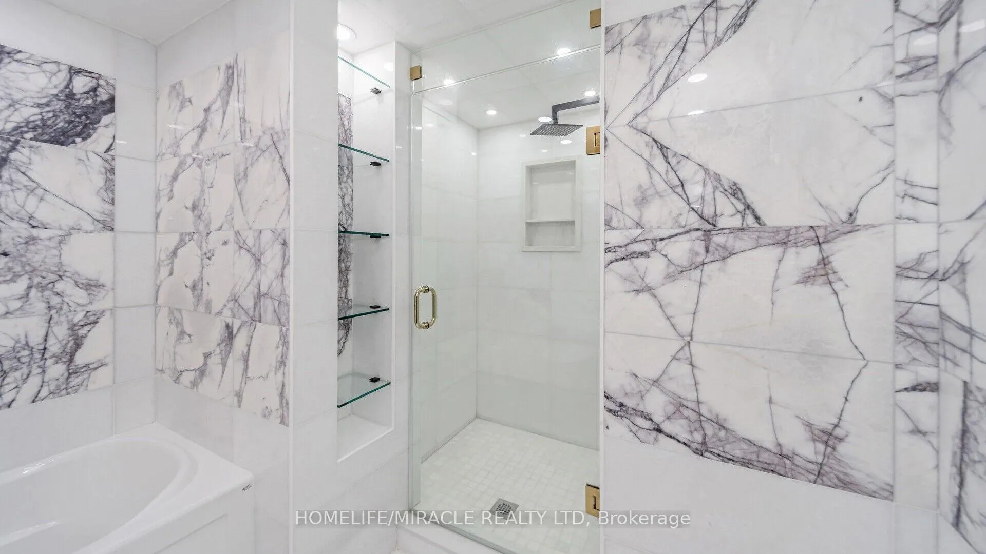 Photo 27 of Unit 510, 22 Hanover Road, Brampton, Queen Street Corridor — HOMEH