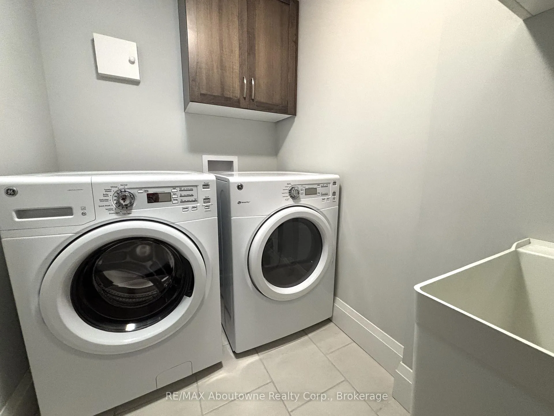 Photo 30 of Unit RL5, 53 Arthur Street S, Guelph, St. Patrick's Ward — HOMEH